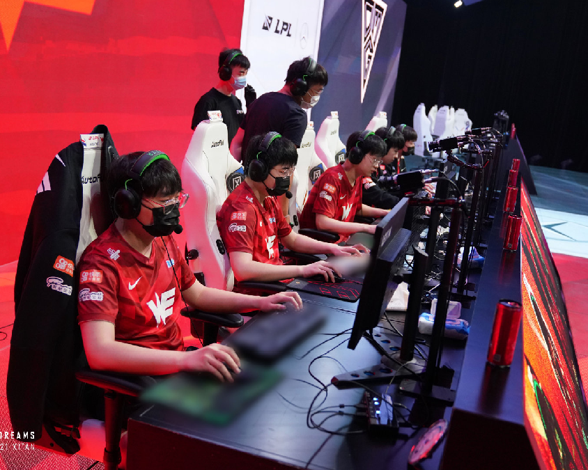 郑怡静显得 郑怡静显得