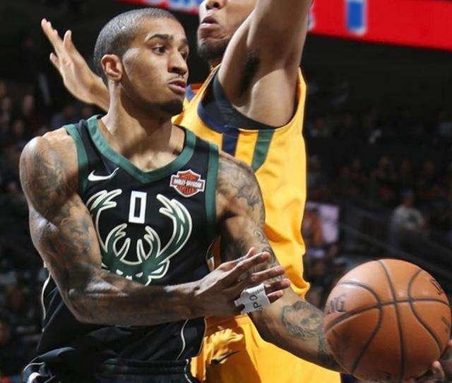 田地间搭建 田地间搭建